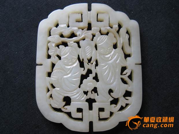 双面纹饰和合二仙玉佩