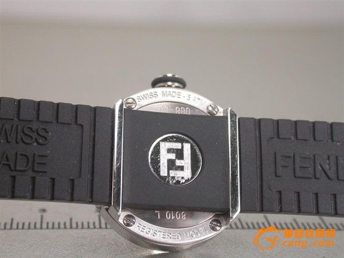 实惠名钢 #400460 <em>芬迪</em>大牌泡泡<em>女表</em> 球形表镜