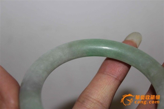 清代翡翠玉手镯2298元_清代翡翠玉手镯2298