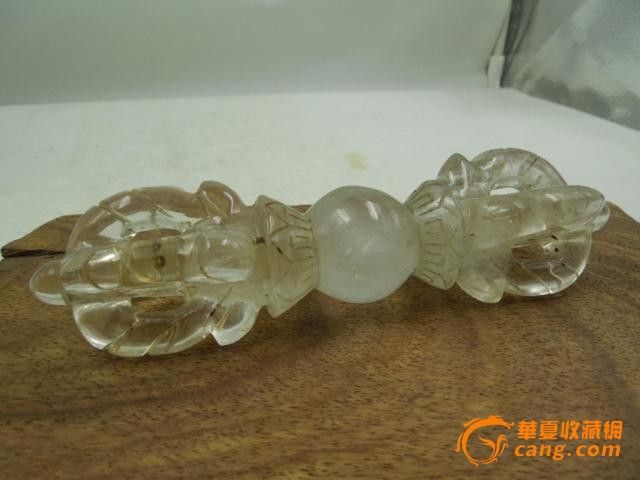 清代天然水晶石雕刻金刚杵一件_清代天然水晶