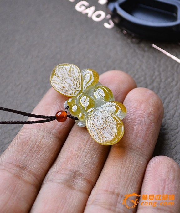 天然a货缅甸翡翠 黄翡巧色精致小蜜蜂 送证书包邮