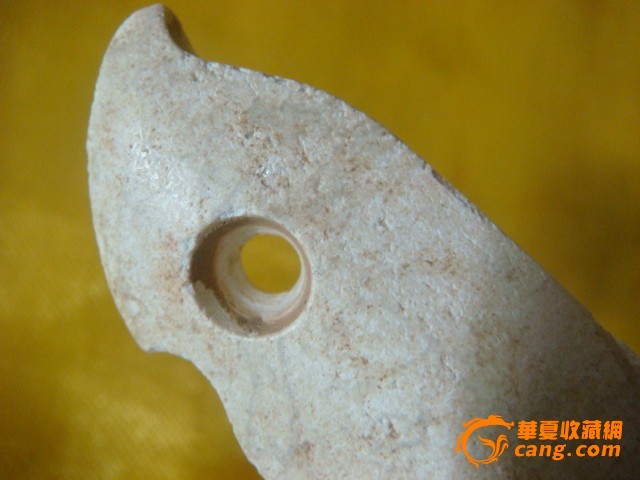 商代鸡骨白玉鱼