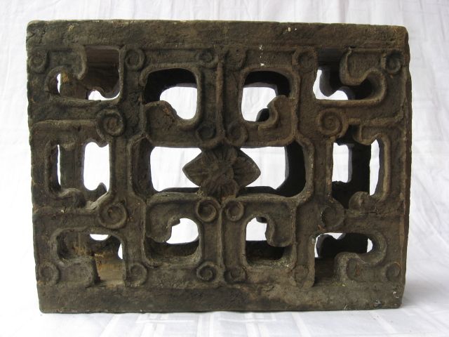 秦汉印花镂雕空心砖