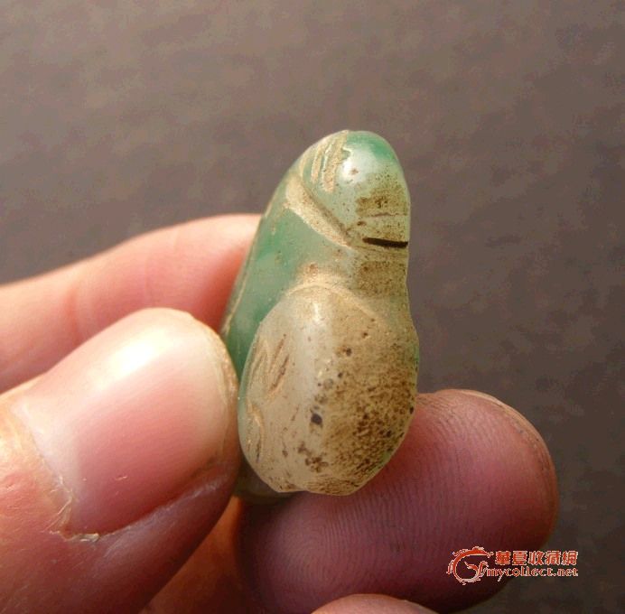 一眼货 清代.老琉璃仿翡翠大肚菩萨一件(喜欢的玩 包老)