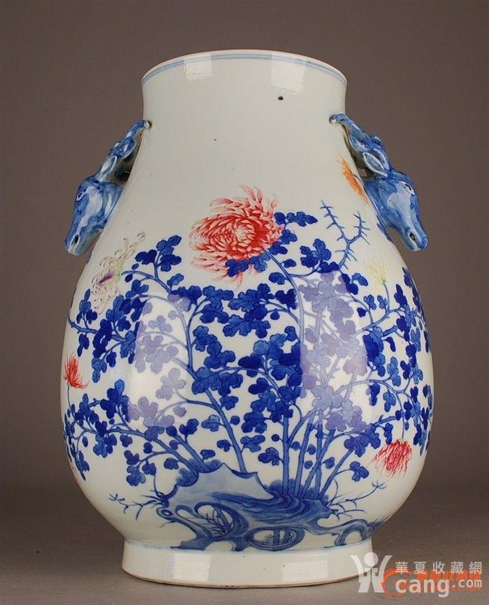 大清乾隆年制款青花加粉彩鹿头尊