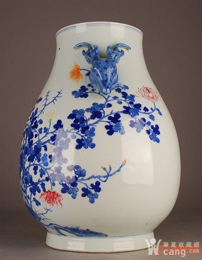 大清乾隆年制款青花加粉彩鹿头尊