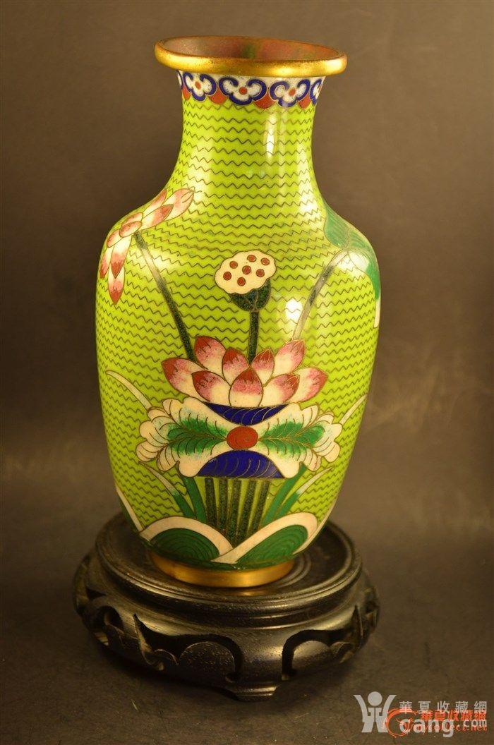 清晚景泰蓝绿浪地荷花纹花瓶