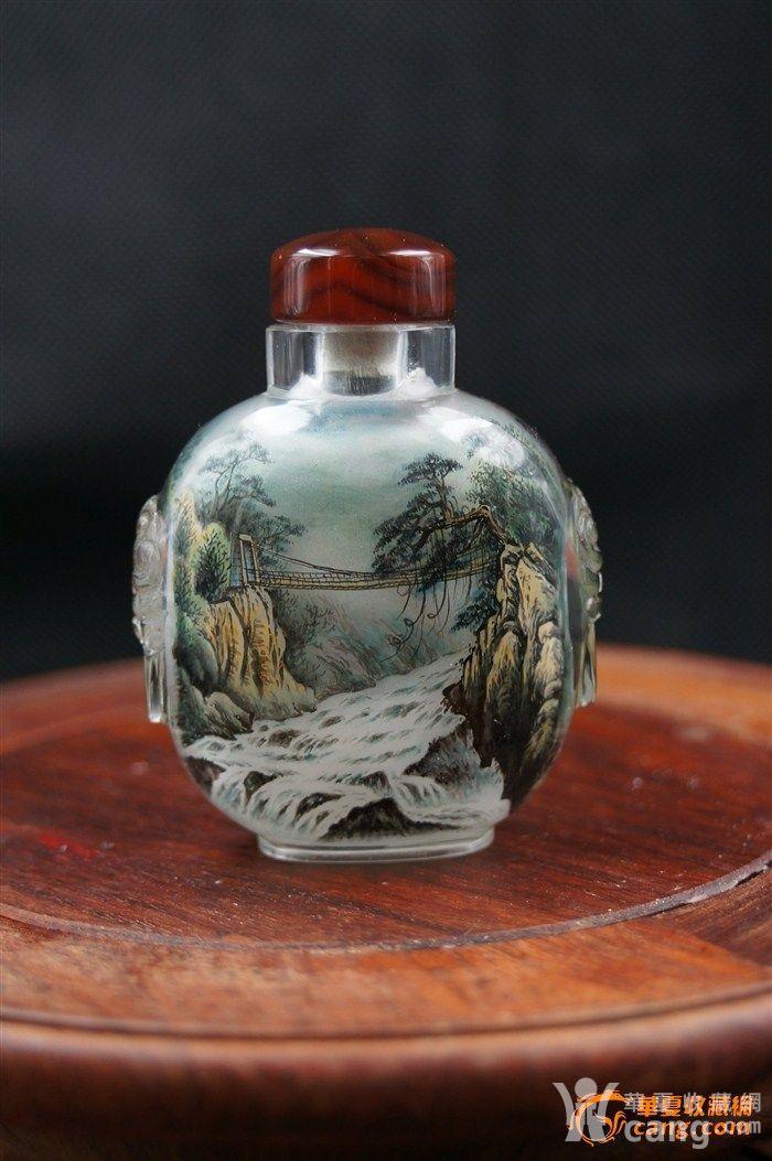 名家山水内画鼻烟壶