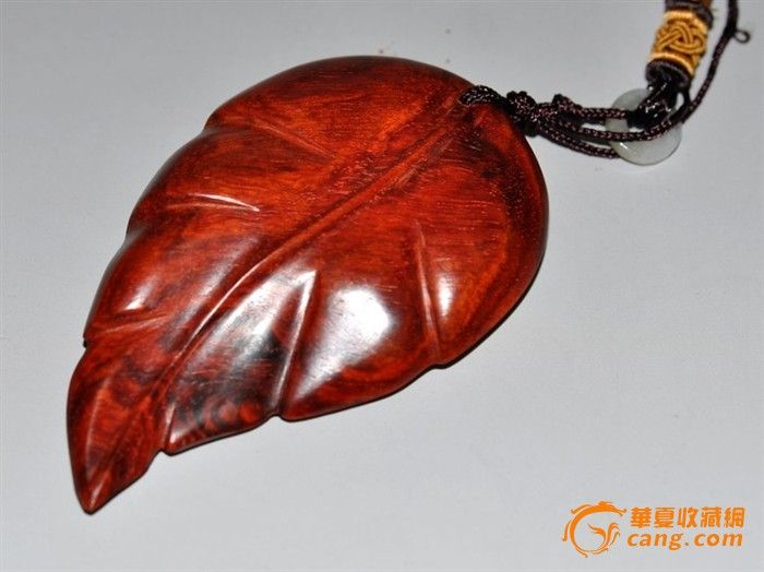 小叶紫檀金星牛毛纹整料手把件木雕树叶挂件编